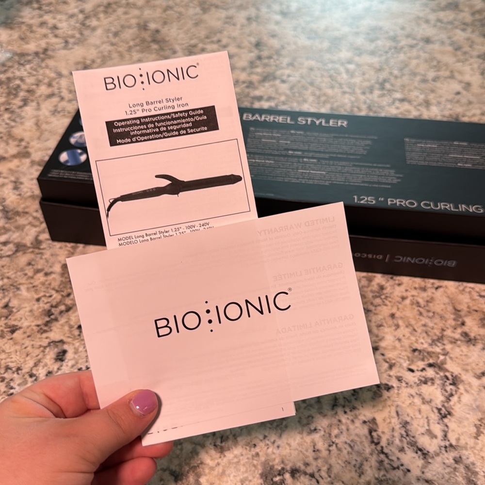 Bio ionic 1.25” pro curling iron - Picture 3 of 14